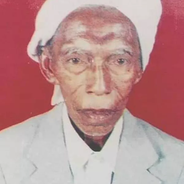 Foto Tuan Guru KH. Mahfuz Amin