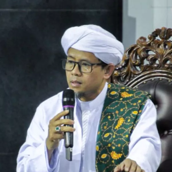 Foto KH. Annur Hidayatullah
